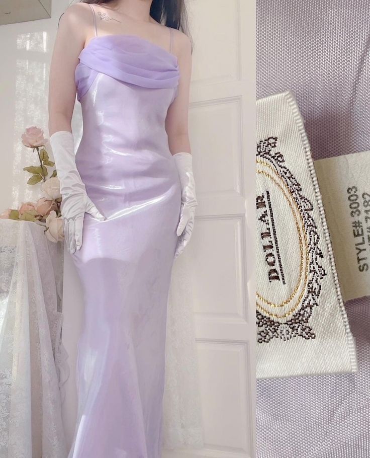 Lavender Satin Dress Long, Lavender Vintage Dress, Lavender Aesthetic Dress, Lavender Dress Design, Lavander Prom Dress, Purple Dress Aesthetic Vintage, Purple Dress With Gloves, Lilac Dress Aesthetic, Lavender Dress Aesthetic