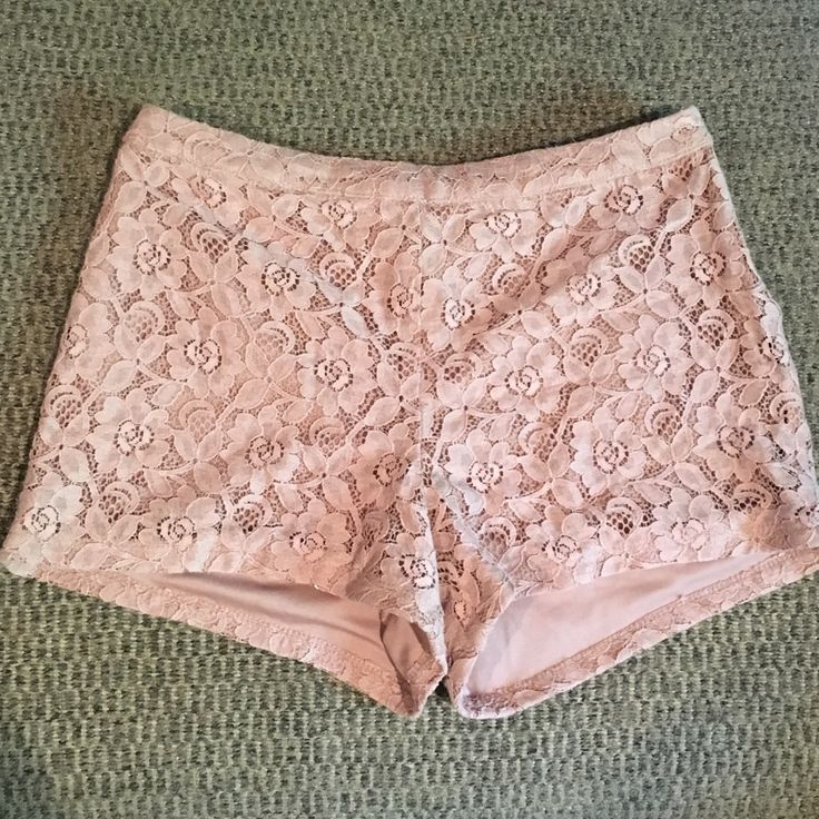 High Waisted Blush Pink Lace Shorty Shorts. So Cute And Perfect For Spring! Feminine Short Bottoms For Night Out, Feminine Short Bottoms For Party, Chic Pink Forever 21 Bottoms, Forever 21 Shorts For Night Out In Spring, Pink Lace Shorts, Shorty Shorts, Shorts High Waisted, Pink Lace, High Waisted Shorts