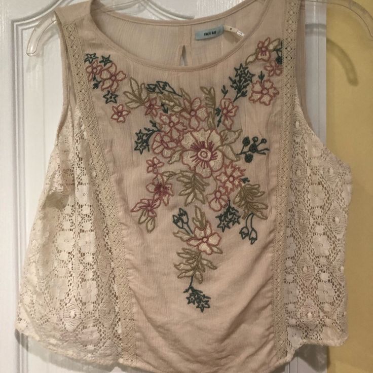 Never Worn, New With Tags Urban Outfitters Tank Crop Top Summer Beige Blouse With Floral Embroidery, Embroidered Beige Blouse For Summer, Beige Blouse With Floral Embroidery For Summer, Beige Floral Embroidery Tops For Beach, Beige Floral Embroidered Tops For Beach, Casual Beige Embroidered Summer Top, Cream Tops With Intricate Embroidery For Summer, Casual Summer Tops With Intricate Embroidery, Casual Tops With Intricate Embroidery For Summer