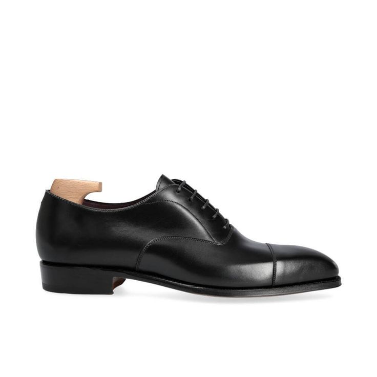 BLACK DRESS SHOES Long Black Socks, Cordovan Shoes, Oxfords Shoes, Black Dress Shoes, Exclusive Shoes, Leather Boot Shoes, Black Socks, Shoe Tree, Leather Style