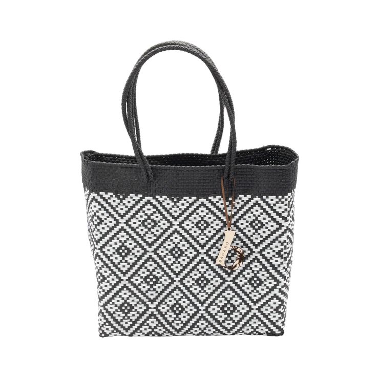 mexican tote bag Square Woven Satchel For Travel, Travel Woven Square Satchel, Woven Square Satchel For Travel, Everyday Black Basket Bag, Square Woven Shoulder Bag For Daily Use, Black Basket Bag For Everyday Use, Black Basket Bag With Large Capacity, Square Woven Bucket Bag For Shopping, Black Basket Shoulder Bag With Large Capacity