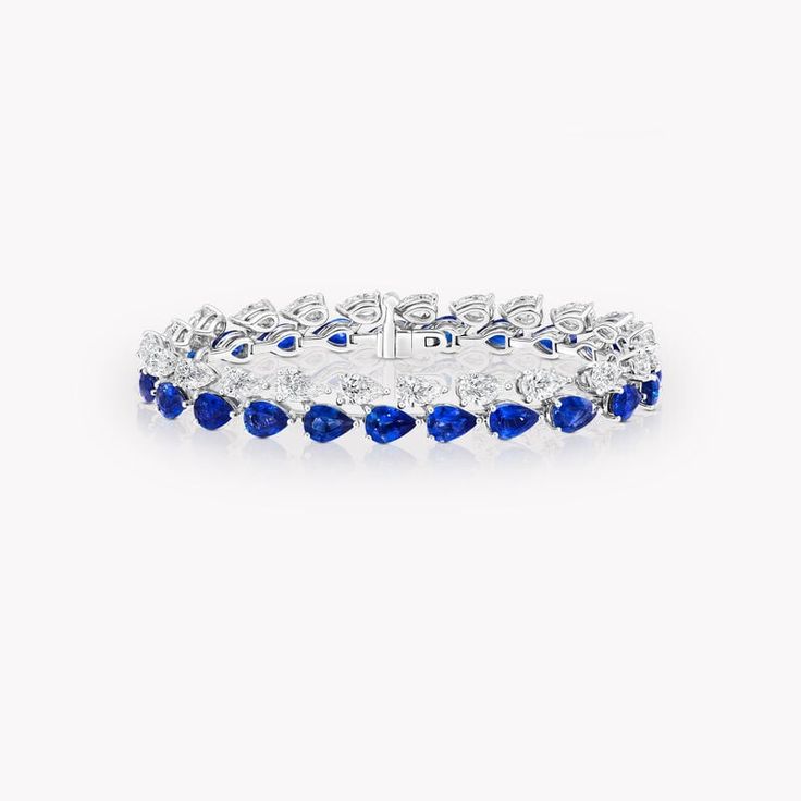 - Graff Graff Sapphire, Diamond Shaped Engagement Ring, Sapphire Jewellery, Graff Diamonds, Engagement Ring Shapes, White Gold Set, Bridal Engagement Rings, Expensive Jewelry, Stacked Jewelry