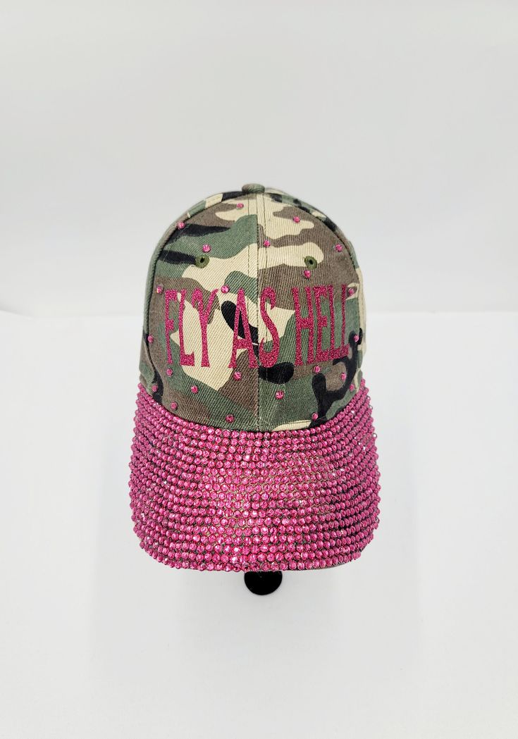 Fly As Hell camo hat with pink rhinestones Baddie Jackets, Rave Hats, Midwest Princess, Princess Hat, Camo Hat, Skull Hat, Junk Jewelry, Camo Hats, Chappell Roan