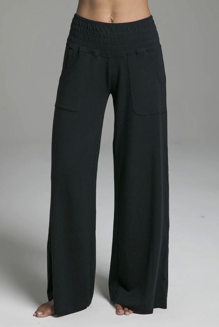 Whether you're on your way to the studio or on your way to brunch, the KiraGrace Cozy Boho Pant will keep you stylish and comfortable anywhere you go. Made of a buttery soft fabric made of French Terry & Organic Cotton, this pant offers comfort and understated style. A wide high-rise waistband (worn low on the hip), with two front pockets, and a relaxed fit give this pant the perfect blend of comfort and style.      Get the Deets:    Relaxed fit.  Medium-low rise waistban Cozy Boho, Understated Style, High Waist Wide Leg Pants, Boho Pants, Best Brand, Flare Pants, The Studio, Bell Bottoms, Cotton Spandex