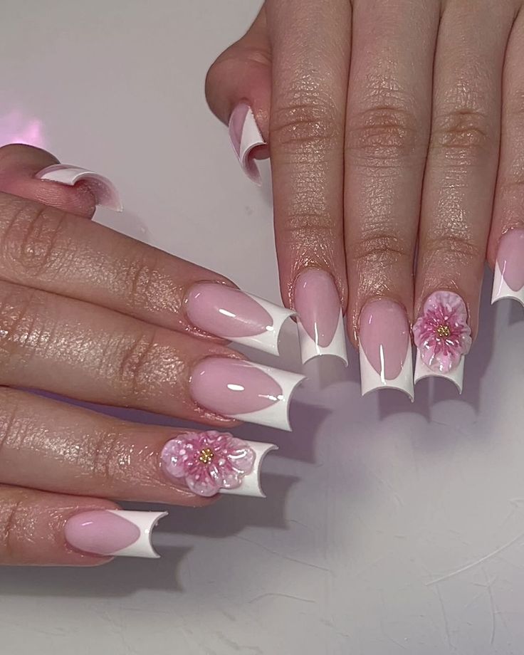 ig: nailsw.a Square Nails Flower Design, Orchid Nails Square, French Tip Nails With Pink, Short Nail Inspo 2024, Nails Flower Design, Short French Tip, Nails With Pink, Short French Tip Nails, Pink Tip Nails