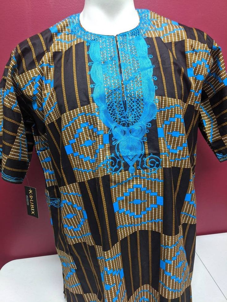 Unisex Dashiki Shirt Dashiki Shirt, Mens Dress Shirts, African Dashiki, Embroidery Shirt, Ankara Fabric, Shirt Embroidery, Photo Mask, Mens Dress, African Fabric