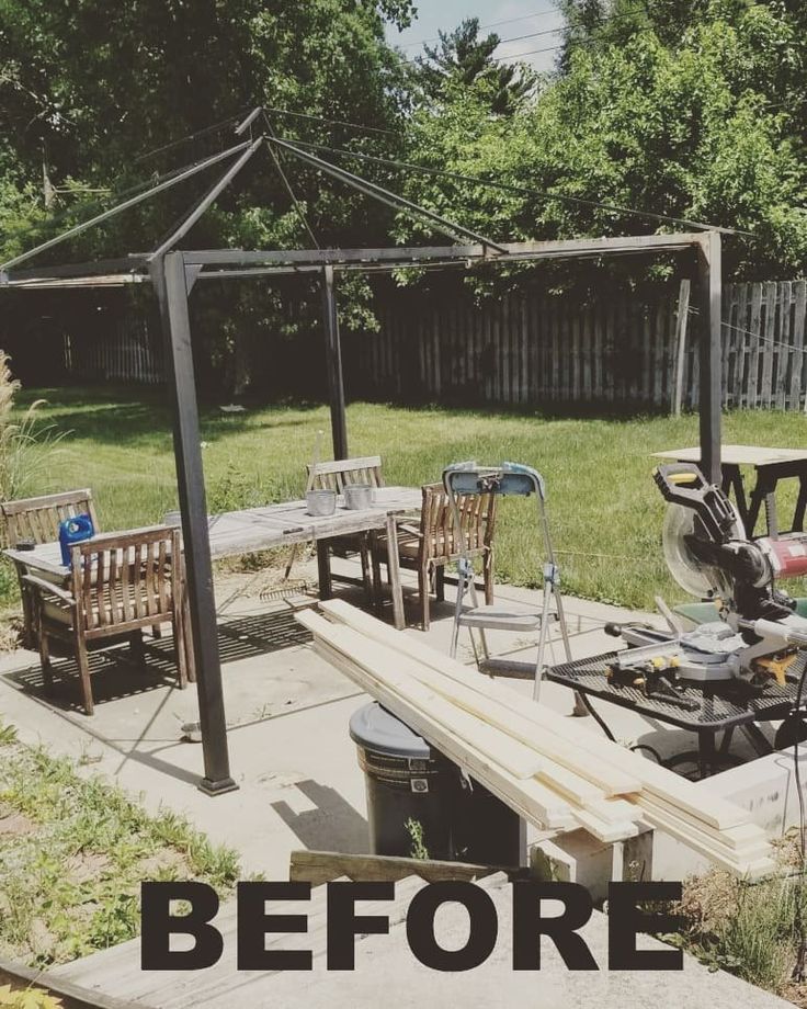 the back yard has been cleaned and is ready to be used as an outdoor dining area