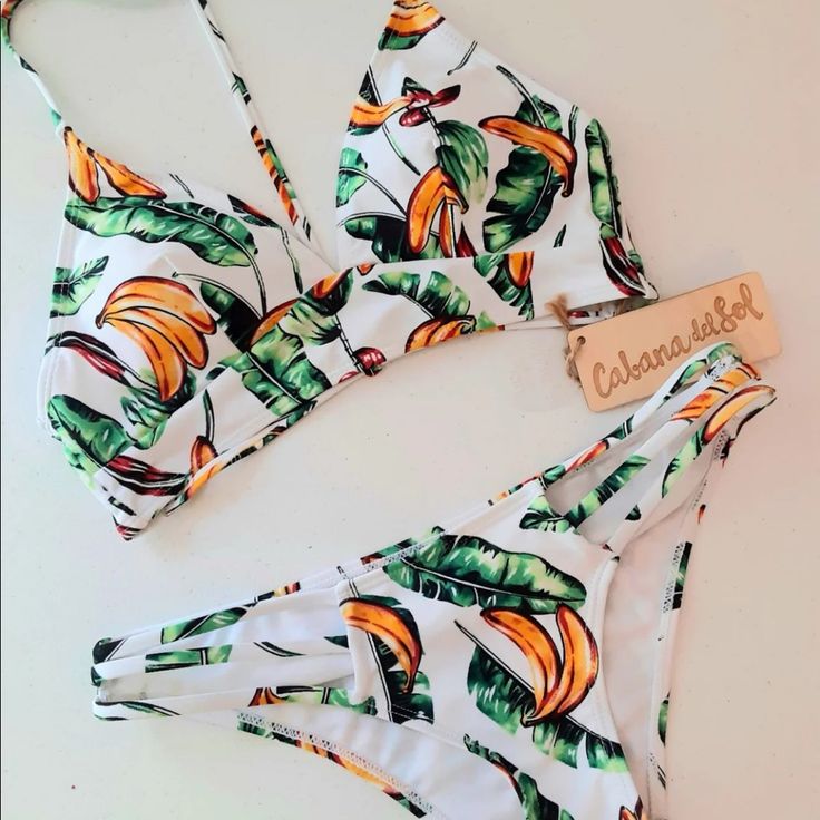 Brand New Without Tags, Never Worn. Cabana Del Sol Women�’s White Banana Bikini Sz Small. Shipping Included In The Price. Pet And Smoke Free Home. Buy More Save More. Pm Me For Details. Moto Biker Jacket, Ruffle Swimsuit, 2 Piece Swimsuits, Beach Wear Dresses, Black Cross Body Bag, Tropical Print, Womens Swim, Navy And White, String Bikinis