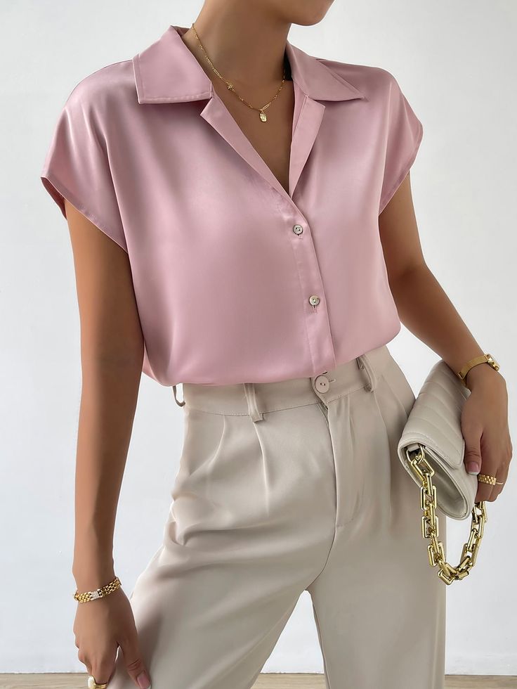 Chic Tops Classy, Pink Blouses Outfit, Satin Shirts For Women, Satin Shirt Outfit, Satin Top Blouses, Pink Shirt Outfit, Satin Blouse Outfit, Satin Shirts, Satin Shirt