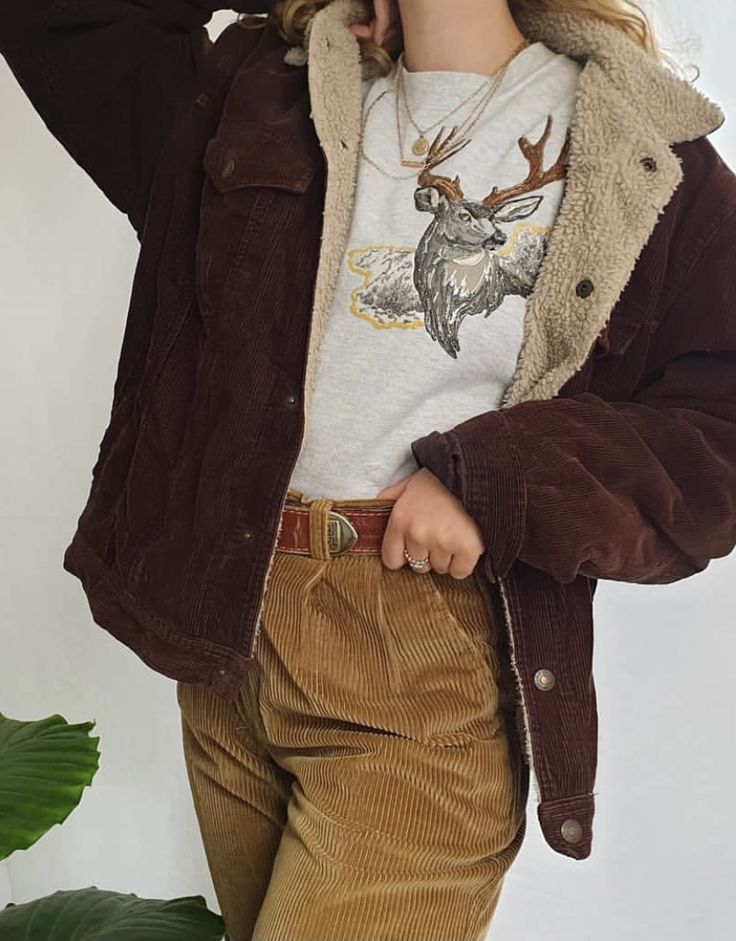 Corduroy Jacket Outfit Womens, Corduroy Jacket Outfit, Sherpa Jacket Outfit, Corduroy Sherpa Jacket, Relaxed Outfit, Jacket Outfit, Sherpa Jacket, Corduroy Jacket, Art Clothes