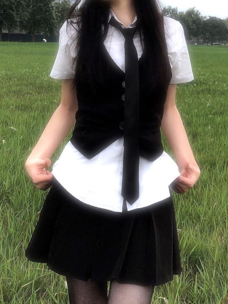 Aesthetic Waistcoat Outfits, Tie And Skirt Outfit Aesthetic, Choir Aesthetic Outfits, Neck Tie Outfit Aesthetic, Neck Tie Outfit For Women Aesthetic, Y2k Outfit With Tie, Goth Uniform Outfit, Waistcoat Outfit Ideas, Vest Outfits With Skirts