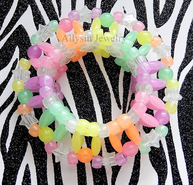 Kandi Star Cuff, Pastel Kandi, Kandi Star, Bracelets Kandi, Diy Kandi Bracelets, Disc Style, Diy Kandi, Kandi Kid, Kandi Cuff