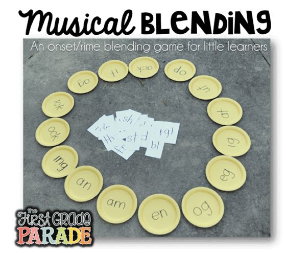 a circle made out of yellow plates with the words musical blendins on it and some white paper