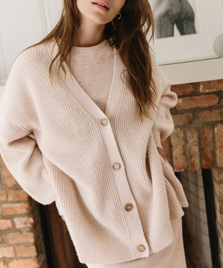 Women's Casual Cocoon Cardigan – Rachly Cocoon Cardigan, Rib Knit Cardigan, Jenni Kayne, Short Cardigan, Stylish Sweaters, Estilo Chic, Sweater Collection, Button Cardigan, Minimal Style