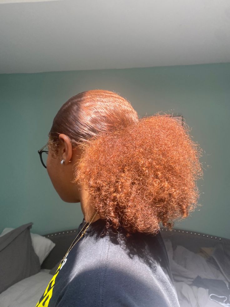 Natural Colors To Dye Hair, Hair Dye On 4c Hair, Hair Color Black Women Dark Skin, Dark Ginger Natural Hair, Color Natural Hair For Black Women, Dye Ideas For Black Women, Natural Dyed Hair Black Women, Color Dyed Hair Ideas, Dye Hair Ideas For Black Hair