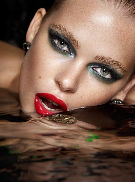 Gavin O'Neill Photography - Fashion & Beauty Photography Spotlight Nov 2012 magazine - Production Paradise Editorial Make-up, Beauty Fotografie, Fashion Beauty Photography, Mode Editorials, Best Eyeshadow, Beauty Shoot, Beautiful Lips, Colorful Eyeshadow, Editorial Makeup