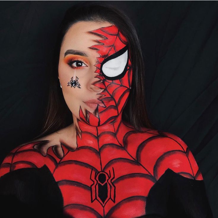 Spidergirl Makeup, Spiderman Half Face, Lego Faces, Creative Halloween Makeup, Makeup 2024, Makeup 2023, Creepy Halloween Makeup, Face Paint Makeup, Face Paintings