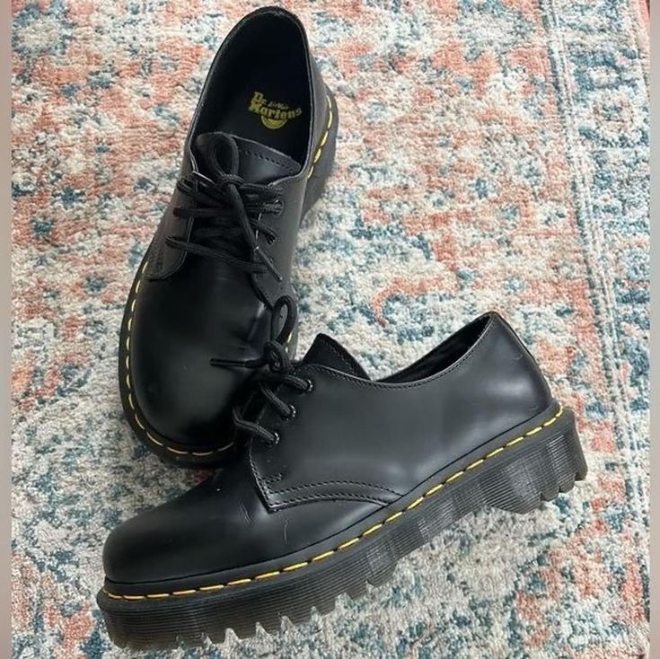 Doc Martens Shoes Men, Dr Martens Shoes Mens, Dr. Martens 1461, Male Doc Martens, Suit With Doc Martens Men, Doc Martens Mens Loafers, Men’s Outfits Dr Martens, Doc Martens Aesthetic Men, Doc Martins Mens