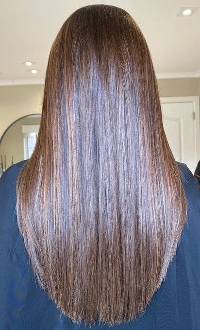 Haircuts For Long Hair Straight, Long Hair Cuts Straight, V Cut Hair, V Shaped Haircut, One Length Hair, Straight Hair Cuts, Haircuts Straight Hair, Long Layered Hair, Haircuts For Long Hair