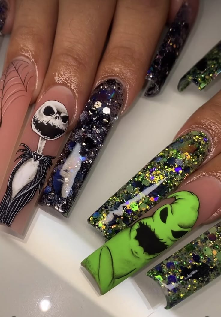 Oogey Boogey Nails, Mad Hatter Nails, Oogie Boogie Nails, Disney Acrylic Nails, Horror Nails, Holloween Nails, Classic Nail, Halloween Acrylic Nails, Super Cute Nails