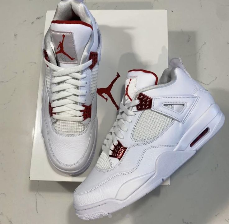 Jordan 4 White, Nike Air Jordan 4 Retro, Skor Sneakers, Jordan Retro 4, Nike Air Jordan 4, Nike Shoes Girls, Jordan Shoes Girls, Jordan Shoes Retro, All Nike Shoes