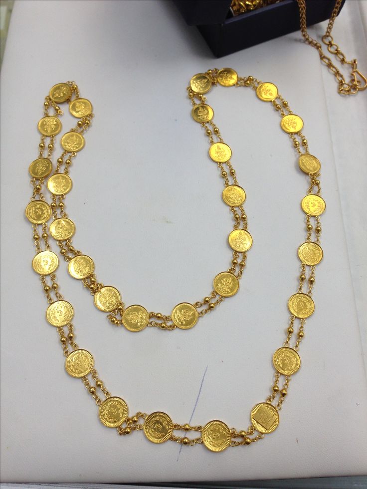 Laxmi coin mala ( chain) in 22kt gold Laxmi Haram Designs Gold, Laxmi Kasula Haram, Coin Mala Gold, Coin Chain Gold Indian, Coin Necklace Gold Indian, Lakshmi Mala Gold, Gold Coin Chain Necklace, Gold Coin Pendant Jewelry For Puja, Laxmi Coin Necklace