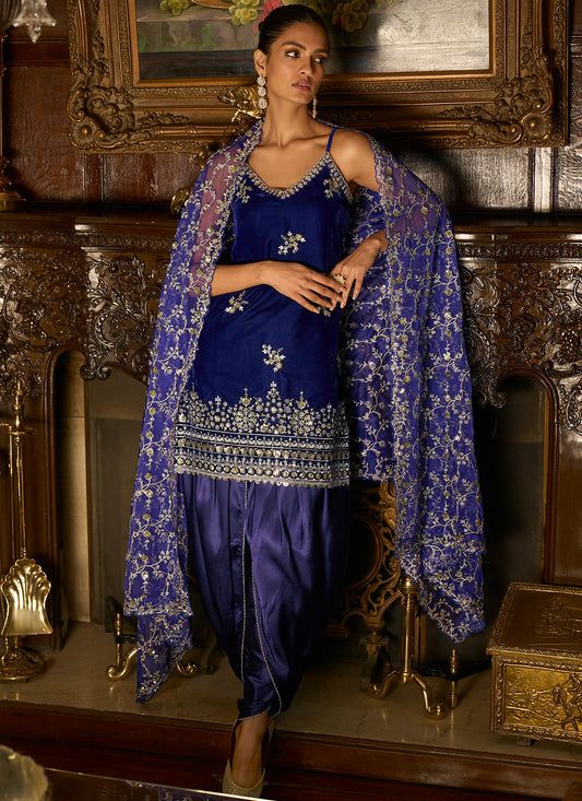 Designer Salwar Kameez, Designer Salwar, Punjabi Salwar Suits, Punjabi Suit, Salwar Kameez Designs, Punjabi Suits, Pakistani Dresses, Salwar Kameez, Desi