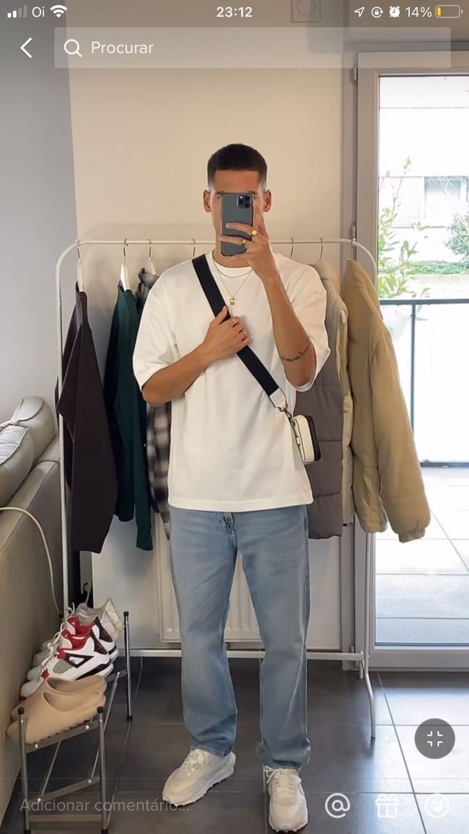 Trendy Boy Outfits, Mens Summer Outfits, Mens Casual Outfits Summer, Men Fashion Casual Shirts, Mens Trendy Outfits, Street Style Outfits Men, Street Fashion Men Streetwear, Men Stylish Dress, Mens Casual Dress Outfits