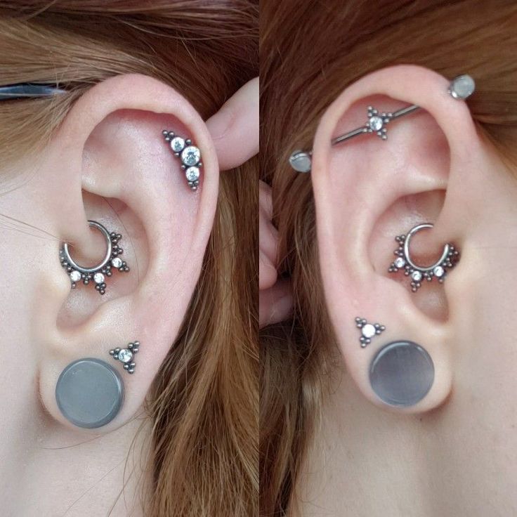 Ear Piercing Combinations, Piercing Daith, Ear Peircings, Types Of Ear Piercings, Curated Ear, Ear Art, Cool Ear Piercings, Cute Ear Piercings, Cool Piercings