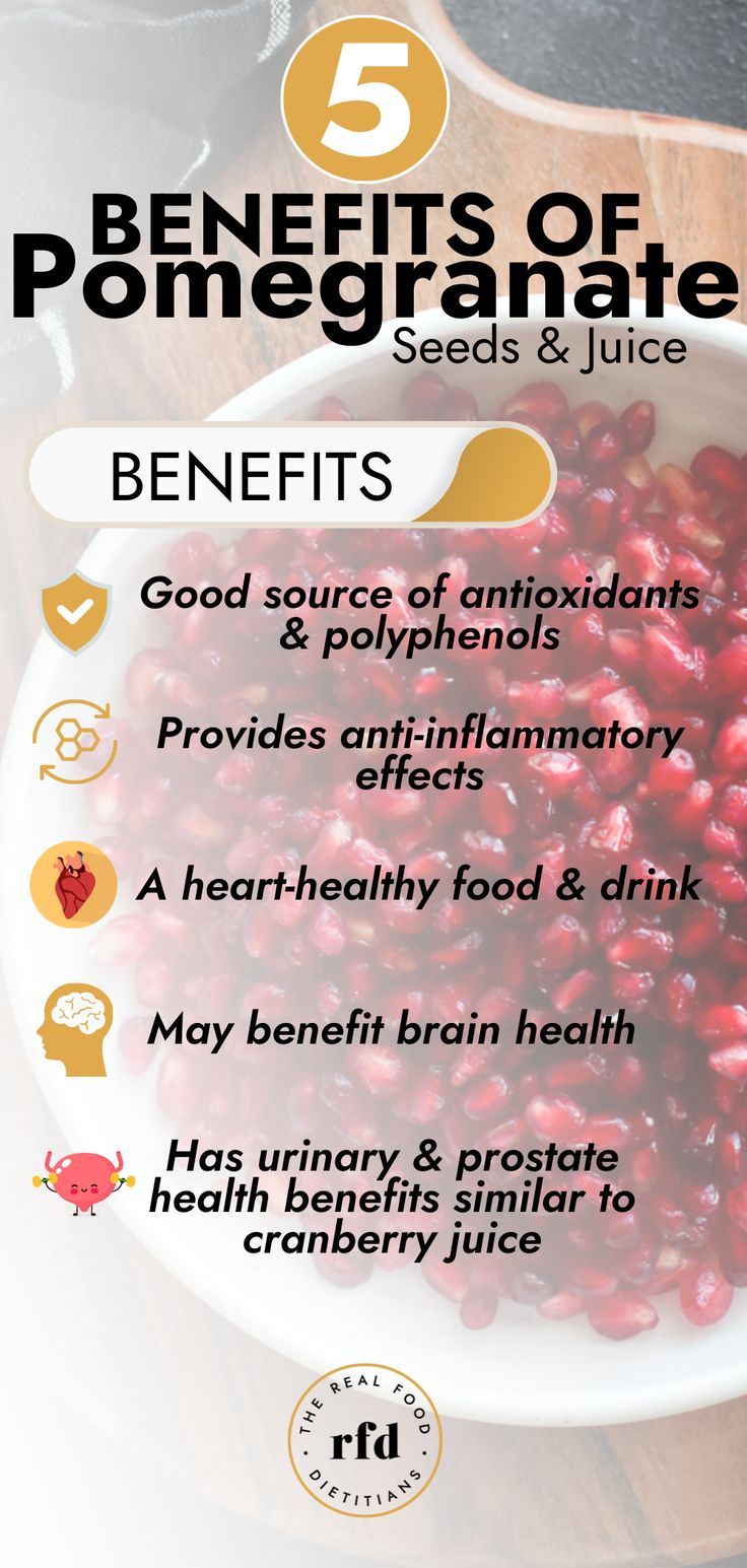 When it comes to health, pomegranates have a lot to offer! Pomegranate arils (the singular “seeds” of a pomegranate) look a lot like pink and red juicy popcorn seeds. Both pomegranate arils and pomegranate juice have health benefits. Pomegranates are a good source of antioxidants and polyphenols, provides anti-inflammatory effects, a heart-healthy food and drink has urinary and prostate health benefits, and may benefit brain health. Health Benefits Of Pomegranate, Pomegranate How To Eat, Pomegranate Benefits, Popcorn Seeds, Dietitian Recipes, Pomegranate Recipes, Fruit Benefits, Big Mama, Pomegranate Fruit