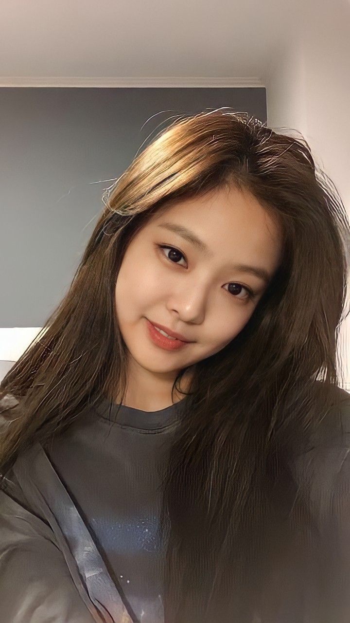 Jennie Visual Face, Storm Hair, Face Art Makeup, Business Outfits Women, Jennie Kim Blackpink, Smile Girl, Hair Dye Colors, Jennie Lisa, Hair Inspo Color