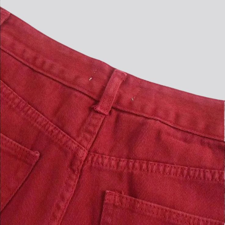 Step into the future of fashion with our 2023 Spring-Summer Collection! Our Unrefined Hem Red Straight Jeans. Y2K style. adds a vogue edge to your wardrobe. Featuring a high-waist. zipper & button closure. and stretchy fabric. this piece is as carefree as it is stylish. You'll be sure to turn heads with this must-have item!Distinctive Features: Y2K Style: A trendy take on a retro classic. these jeans are sure to make a statement. Luxe Color: The bright red hue is sure to make you stand out! Stra High Waist Cotton Bottoms With Zipper Closure, Straight Five Pockets Summer Pants, Summer Straight Pants With Five Pockets, Straight Jeans For Summer, Summer Cotton Bottoms With Zipper Closure, Red Mid-rise Jeans With Five Pockets, Red High-rise Jeans For Spring, Casual High Rise Red Jeans, Casual Red High-rise Jeans