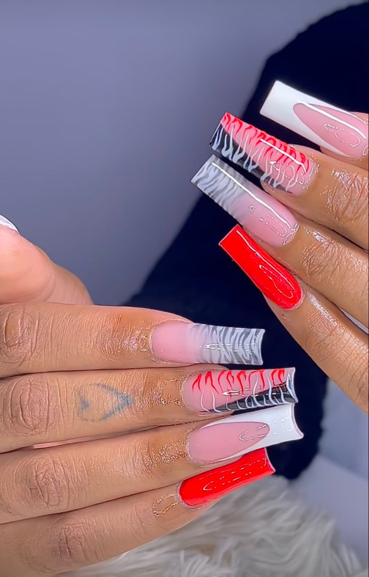 Long Acrylic Nail Designs, Diy Acrylic Nails, Glamour Nails, Nails Design With Rhinestones, Cute Acrylic Nail Designs, Dope Nail Designs, Short Square Acrylic Nails, Exotic Nails, Long Acrylic Nails Coffin