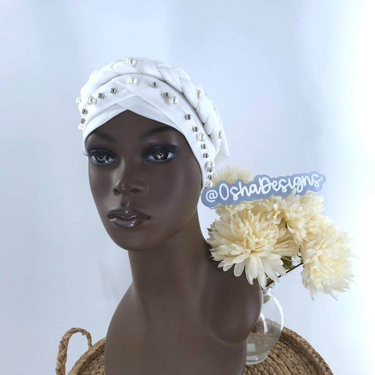 Elegant White Headwrap for Iyawo This is an amazing and fashionable ALL WHITE headwrap for IyawoThis piece has been made with lightweight fabric This is a perfect piece for Iyawos, Olorishas ceremonies. The possibilities are endless—for a gift, special occasion, Kariocha birthday, Rogacion, or just to wear it ! Material: 100% Polyester White Headwrap, Afro Cuban, White Hat, All White, Head Wraps, Wear It, Lightweight Fabric, Special Occasion, Birthday