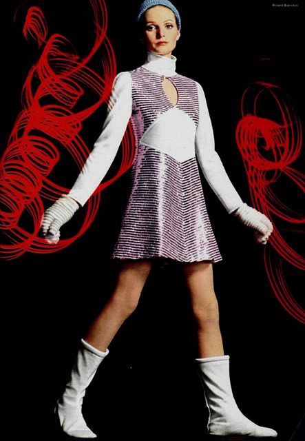 Retro Futurism Fashion, Late 60s Fashion, Space Age Fashion, Futurism Fashion, 1969 Fashion, 60’s Fashion, Groovy Fashion, 1970 Dress, 1960s Dresses