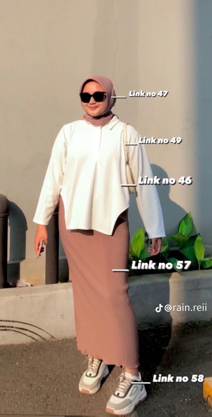 Style Kampus, Muslim Girl Outfit, Mix And Match Outfits Hijab, Muslim Girl Outfits, Ootd Hijab Casual, Campus Outfit, Girl Ootd, Outfit Office, Hijab Inspiration