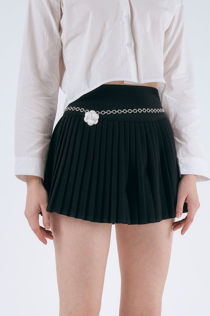 Lily Pleated Mini Skirt w/belt Professional Clean Only / Do Not Tumble Dry Model's height is 5′ 7″ (175cm) Bust 33in Waist 24in Hip 34in and wearing S/M Flat measurement (cm) S/M SIZE :waist 30, hip 47, length 35 Elegant Mini Skirt With Belt, Elegant Spring Pleated Skirt With Belt, Elegant Pleated Skirt With Belt, Spring High-waist Skort With Belt, High-waist Skort With Belt For Spring, High Waist Skort With Belt For Spring, High Waist Belted Skort For Spring, High-waist Fitted Skort With Belt, High Waist Fitted Skort With Belt