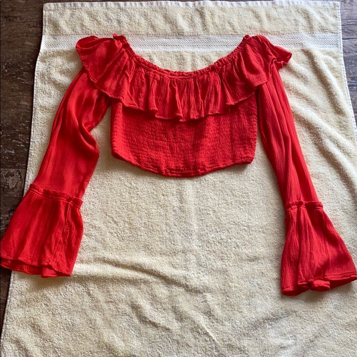 Nwot Super Cute Top Long Sleeve With Flare At The End And Ruffle Collar Off The Shoulder Red Long Sleeve Blouse For Summer, Red Stretch Ruffle Tops, Red Ruffled Stretch Tops, Red Long Sleeve Blouse For Vacation, Red Stretch Tops For Spring, Red Cropped Blouse For Spring, Red Stretch Cotton Blouse, Stretch Red Tops For Spring, Stretch Red Top For Spring