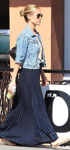 Rok Midi, Rok Outfit, Pleated Skirt Outfit, Skirt Diy, Chiffon Maxi Skirt, Maxi Rok, Pleated Maxi Skirt, Looks Street Style, Pleated Maxi