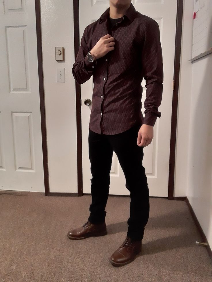 Burgundy Button Up Shirt Men Outfit, Wine Shirt Outfit Men, Burgundy Long Sleeve Shirt Outfit, Burgundy Pants Men, Shirt Outfit Casual, Casual Outfits Mens, Long Sleeve Shirt Outfit, Pins Pictures, Sleeve Shirt Outfit