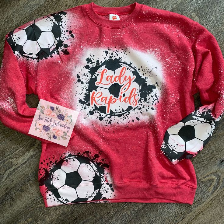 Soccer Mom Bleached Shirt, Soccer Tshirt Designs High Schools, Soccer Shirts For Moms, Soccer Mom Sweatshirt, Soccer Tshirt Designs, Sublimation Sweatshirt, Mommy Material, Soccer Shirts Designs, Soccer Mom Outfit