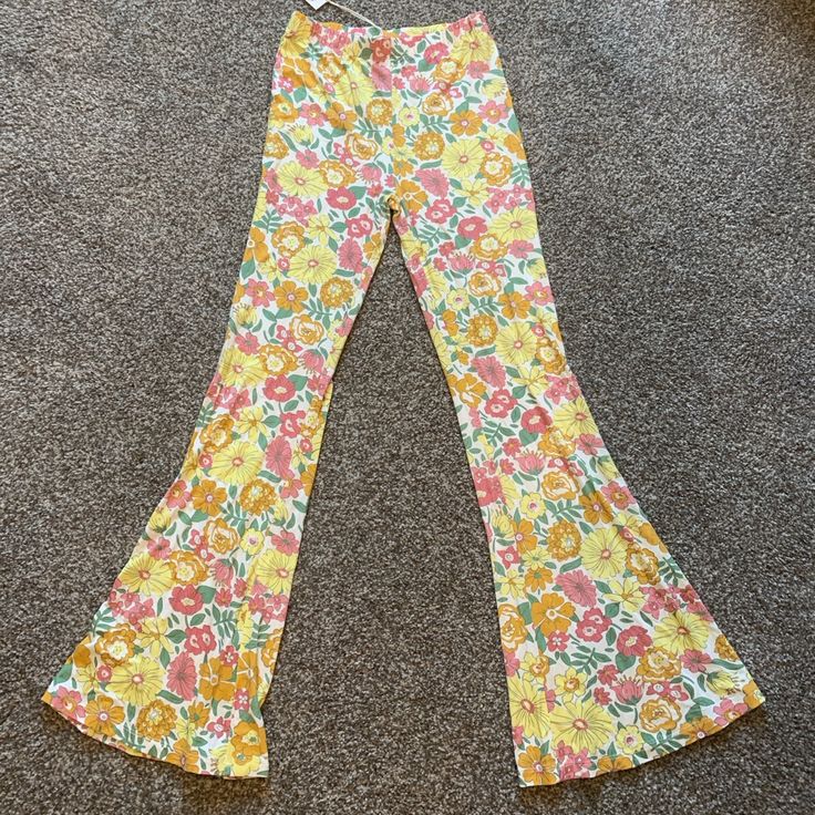 Ghanda Co. Rosa Flare Pants Size 8 Brand New With Tags Casual Flared Bottoms With Floral Print, Retro Stretch Bottoms With Floral Print, Trendy Flare Pants With Floral Print, Trendy Floral Print Flare Bottoms, Trendy Flared Bottoms With Floral Print, Trendy Flare Bottoms With Floral Print, Spring Floral Print Flare Bottoms, Floral Print Flare Bottoms For Spring, Retro Spring Stretch Bottoms