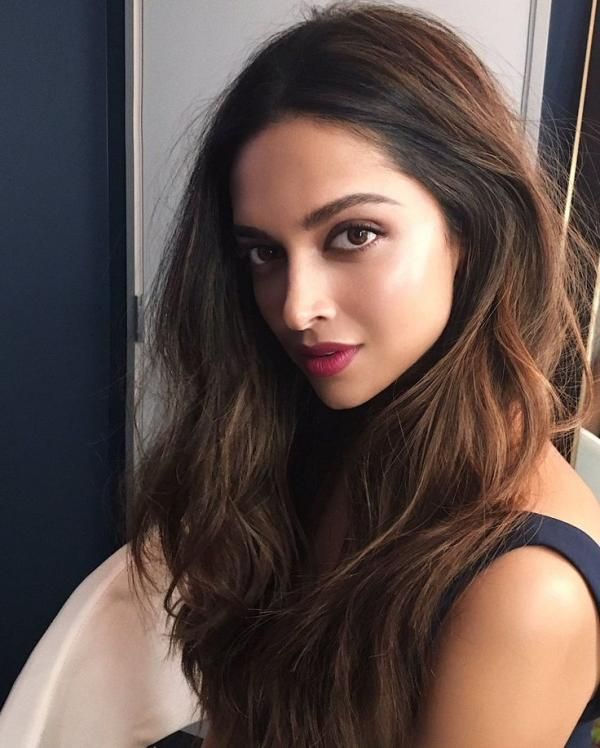 Brown Hair Indian Skin, Indian Skin Hair Color, Deepika Padukone Hair Color, Global Hair Color, Indian Hair Color, Hair Lights, Hair Color For Brown Skin, Hair Color For Dark Skin, Global Hair