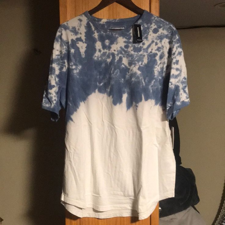 New Tie Dye T-Shirt Summer Crew Neck Bleached Tops, Summer Bleached Tops With Crew Neck, Summer Bleached Crew Neck Top, White Bleached Crew Neck T-shirt, Summer Cotton Bleached Shirt, Blue Cotton T-shirt For Summer, Light Blue Crew Neck Shirt For Summer, Summer Casual Bleached Shirt, Casual Summer Bleached Shirt