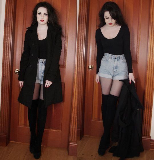 Over The Knee Socks Outfit, American Apparel Bodysuit, High Waist Shorts, Knee Socks, Edgy Outfits, Dark Fashion, Mode Inspiration, Looks Vintage, Suede Heels