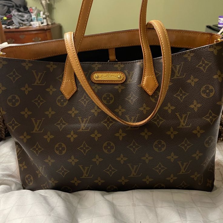 Good Condition No Tears Or Rubs No Tears, Vuitton Bag, Louis Vuitton Bags, Louis Vuitton Bag, Limited Time, Bag Lady, Louis Vuitton, Black, Color