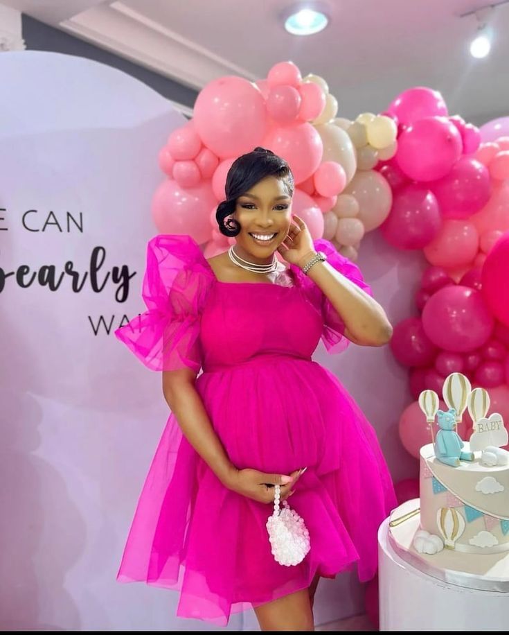 Baby Shower Dresses Black Women, Baby Shower Outfits For Mom, Pink Baby Shower Dress, Styles For Pregnant Women, Baby Shower Outfit Ideas, Outfits For Mom, Maternity Shoot Dresses, Vestidos Para Baby Shower, Birthday Dress For Women