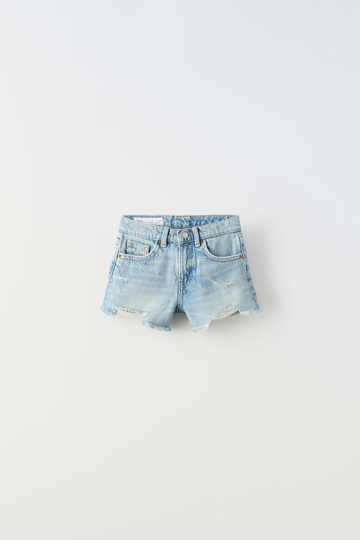 FRAYED DENIM SHORTS Denim 2024, Zara Jean Shorts, Buy List, School Clothes, Zara Shorts, Frayed Denim, Short Jeans, 8th Grade, Zara Jeans