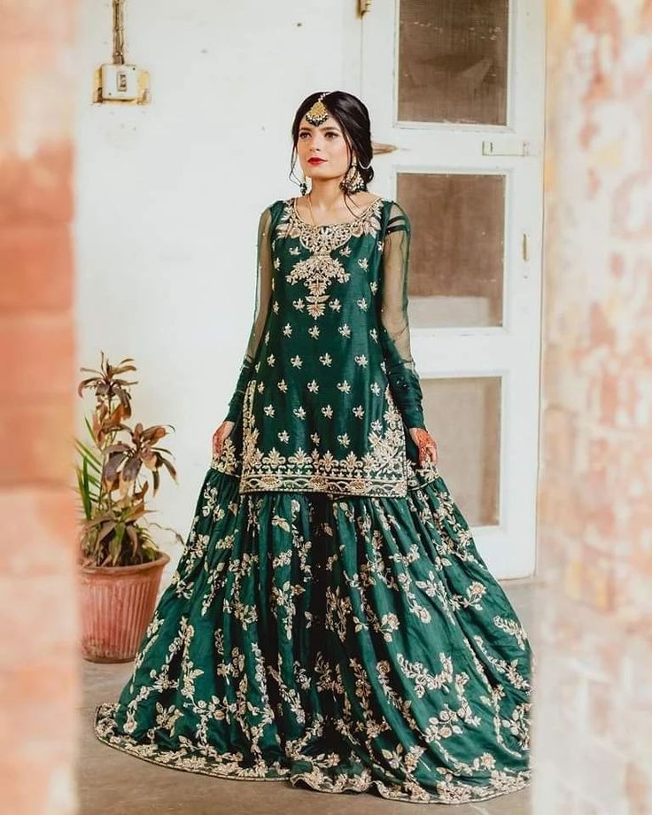 Inbox us to order ✉📬 Or contact 📞 +923074745633 📞☎ (WhatsApp ✔) Can be made in any Color Size Delivery all over the world (except India and Bangladesh) . . #pakistaniwear #weddingbells #photography #weddingseason #bridaldress #bridalgown #bridalshower #weddingphotography #weddinginspiration  #weddingoutfits #pakistanitrends #pakistanidesignerwear #pakistaniclothes #pakistanidresses #pakistanicouture #pakistanibridaldresses #pakistanidesigner #pakistaniweddingseason #pakistaniwear #ukclothes... Germany Outfits, Pakistani Wedding Decor, Pakistan Bridal, Canada Clothes, Australia Clothes, Chibi Wallpaper, Pakistani Couture, Pakistani Wedding Dress, Pakistani Bridal Dresses