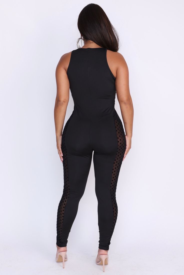 Experience the perfect combination of style and comfort with our Urban Chic Jumpsuit! Made from high-quality polyester, this jumpsuit offers great stretch for a comfortable fit. But that's not all - it also adds a touch of sparkle to any outfit, making you stand out in any crowd. Upgrade your wardrobe with this must-have piece!